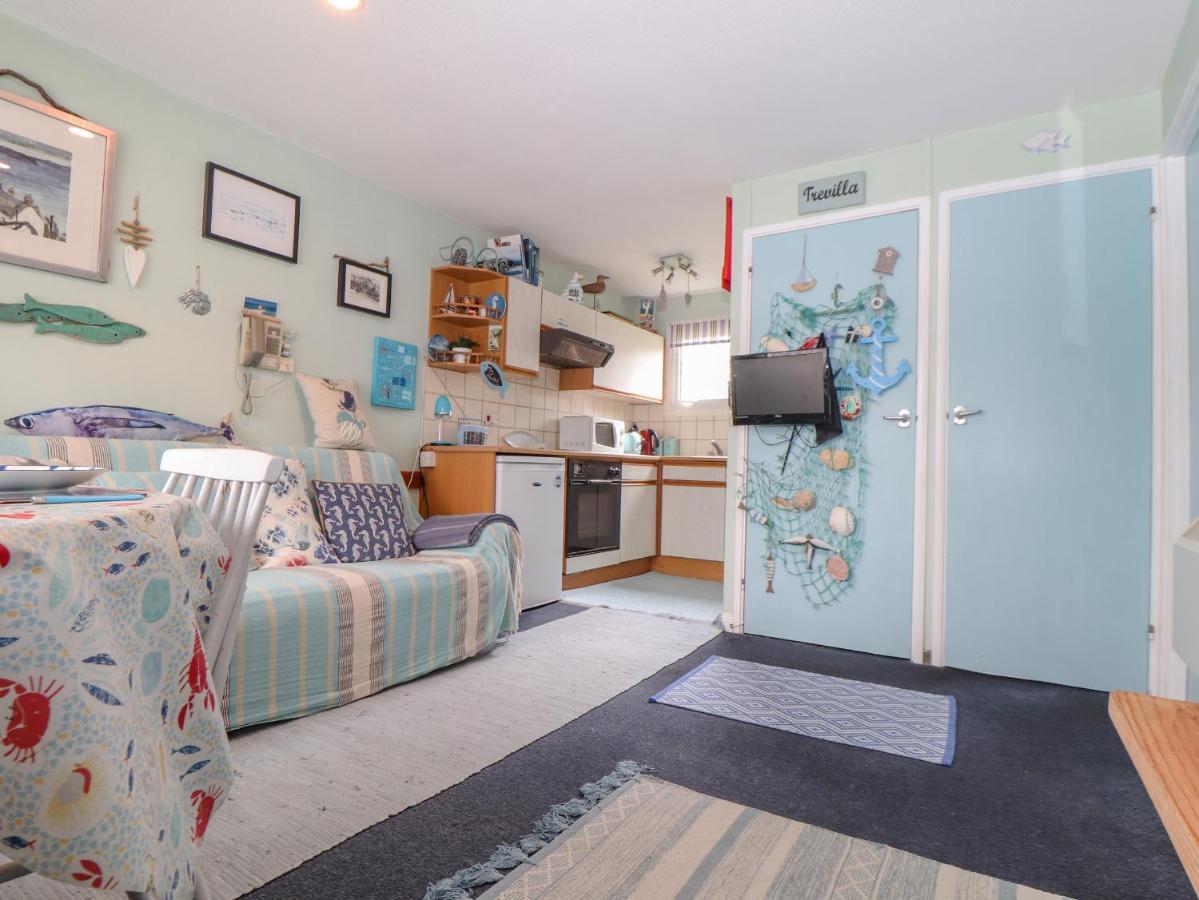 Villa 29 Camelford Extérieur photo
